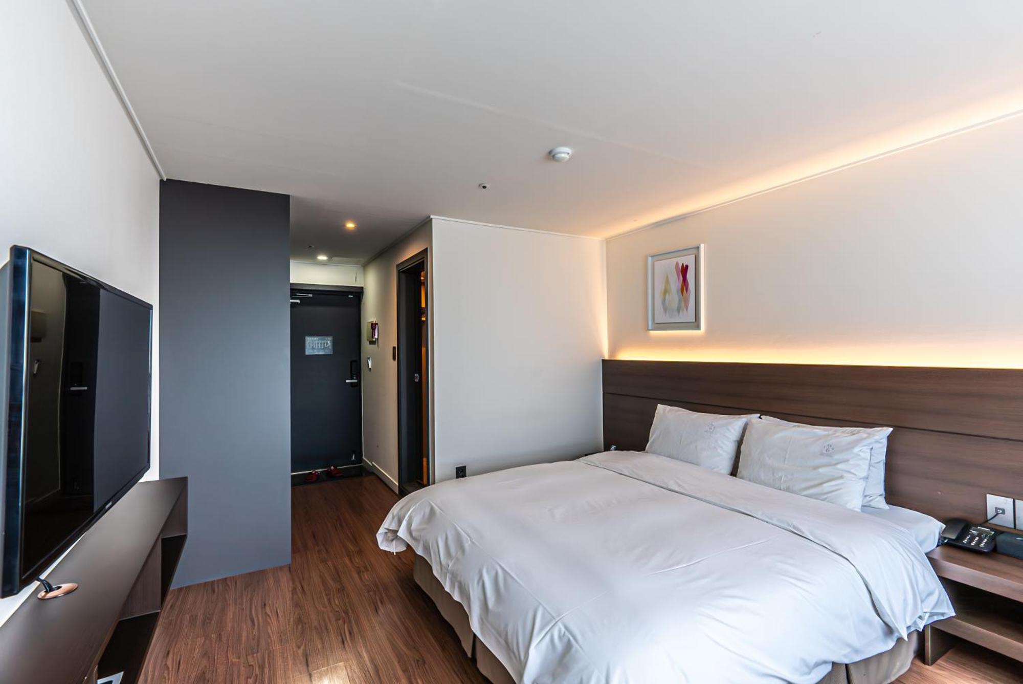 Hotel The Grang Jungmun Seogwipo-stad Buitenkant foto