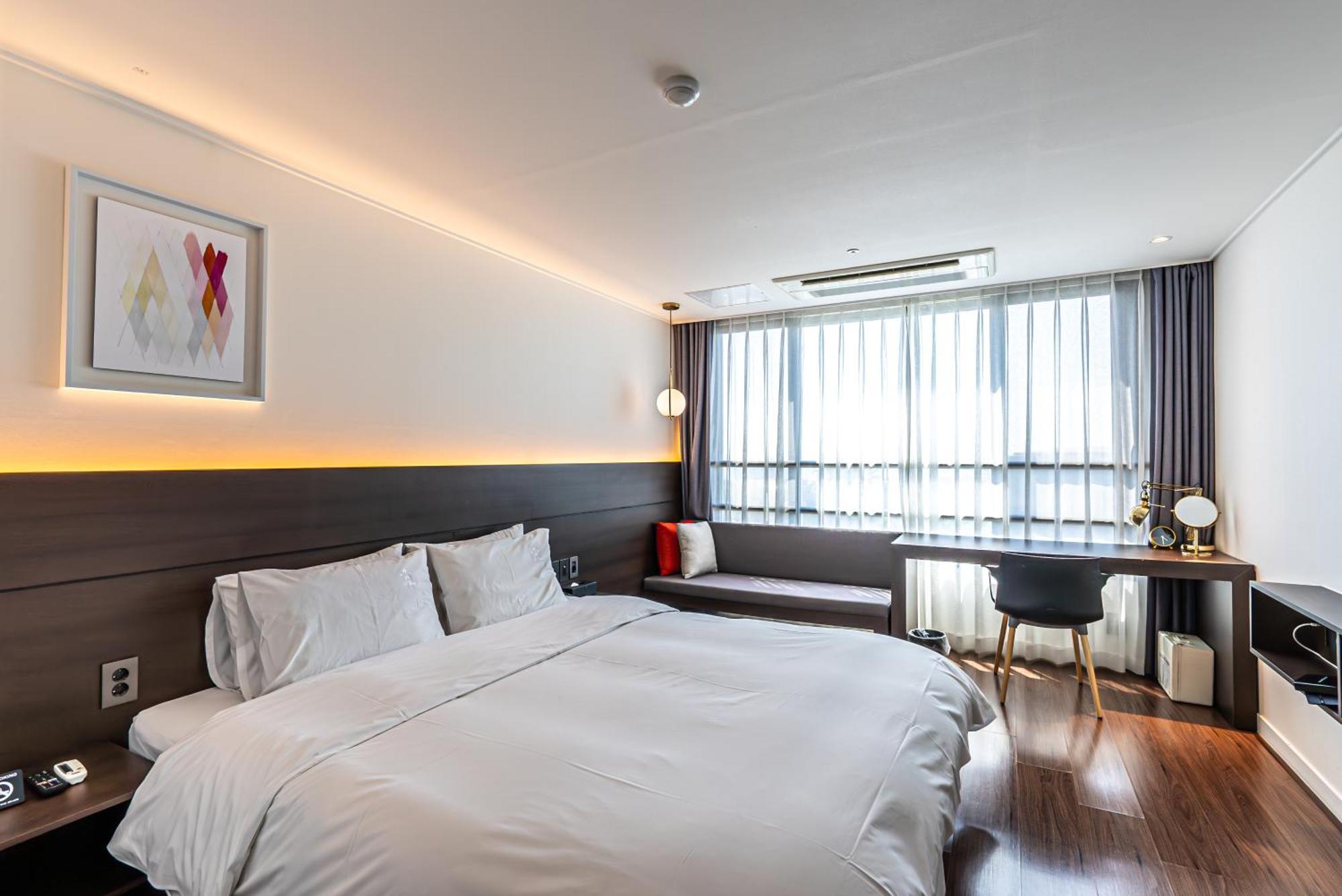Hotel The Grang Jungmun Seogwipo-stad Buitenkant foto